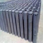 Why is green silicon carbide an ideal material for producing high-temperature furnace tubes?